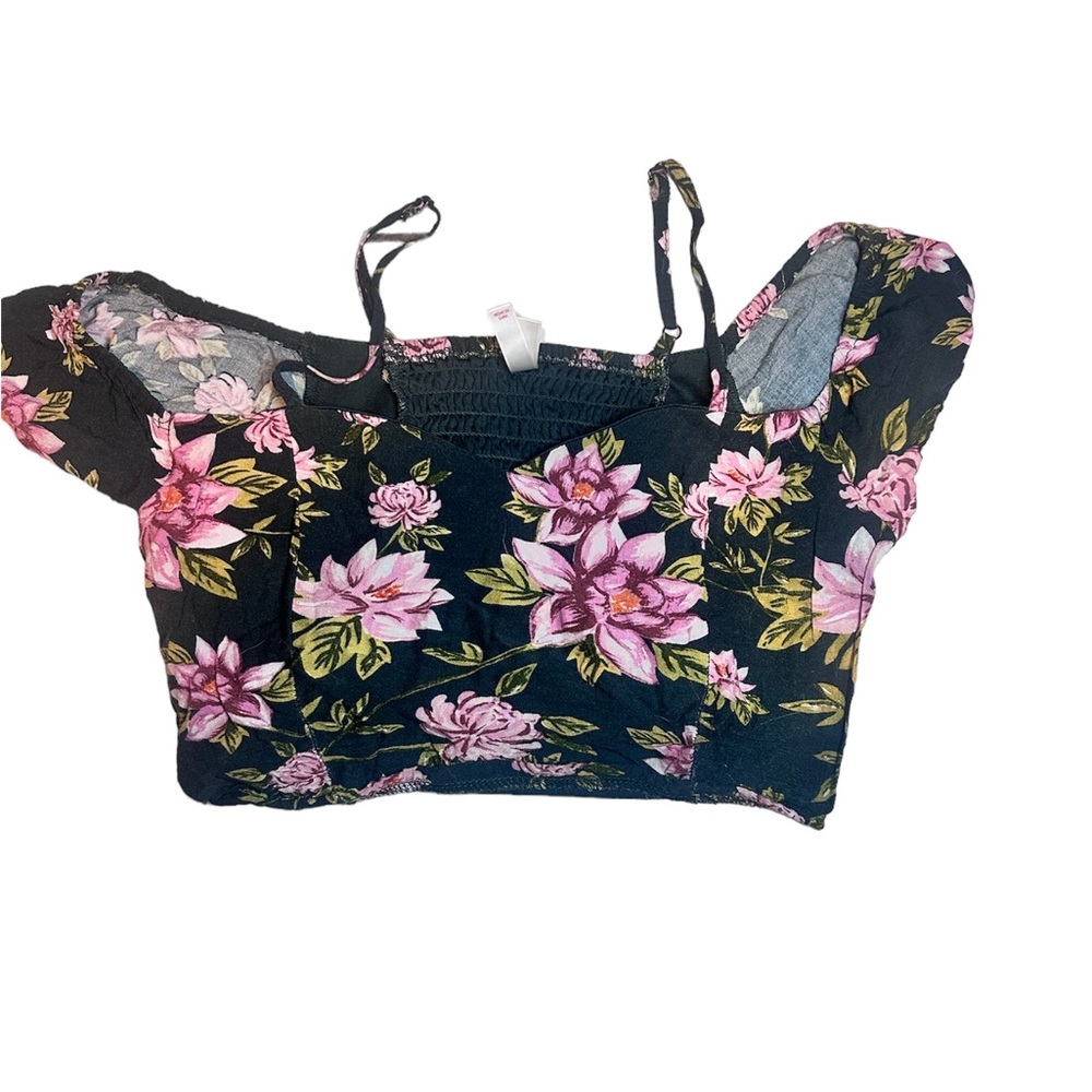 Floral crop top off the shoulders with spaghetti strap